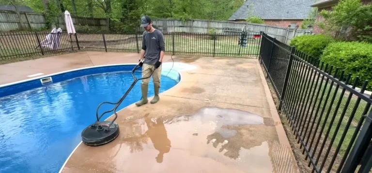 Pressure Washing Pool Decks & Outdoor Living Areas
